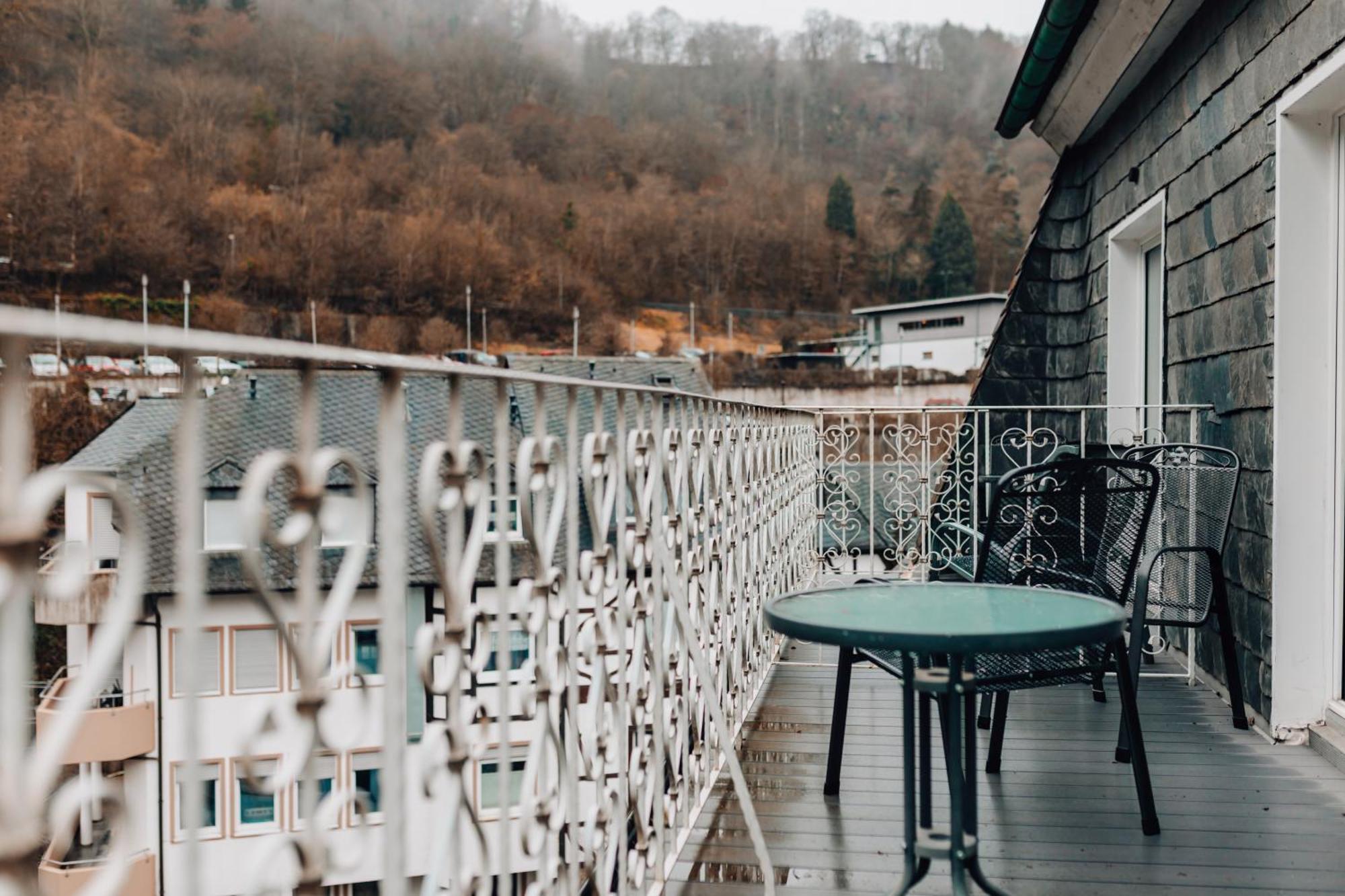 Kurhotel Quellenhof Bad Bertrich Exteriör bild