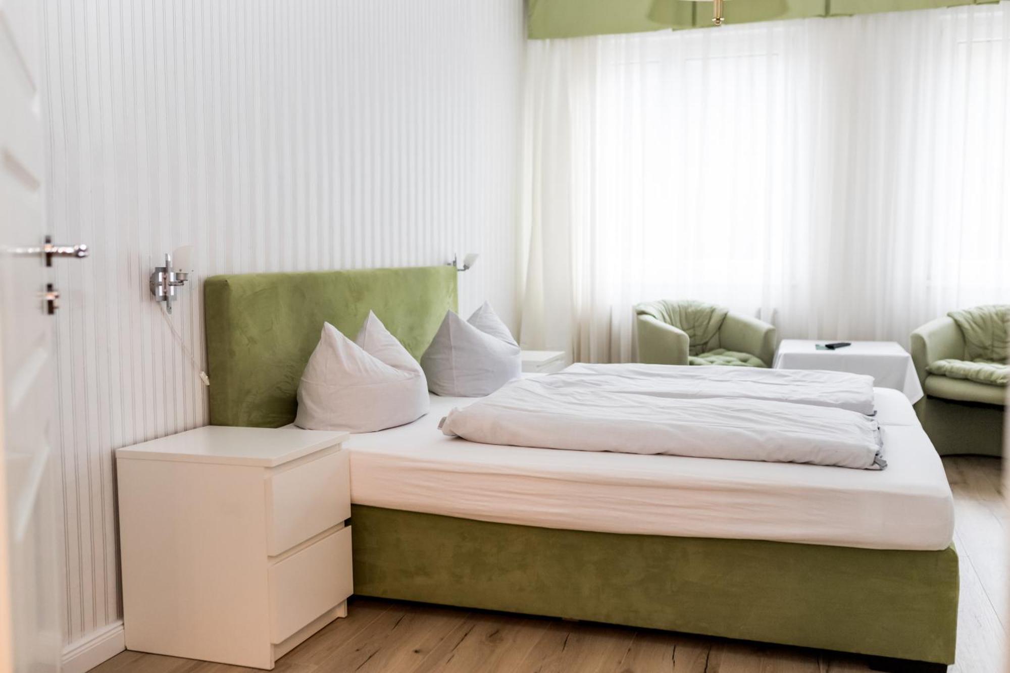 Kurhotel Quellenhof Bad Bertrich Exteriör bild